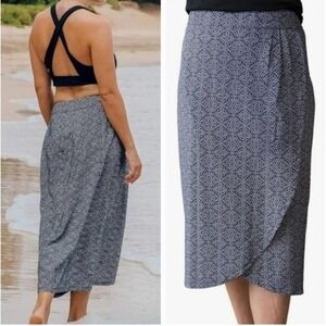 RipSkirt Hawaii Womens M Black Pearl Batik 25" Length Wrap Skirt Swim Coverup